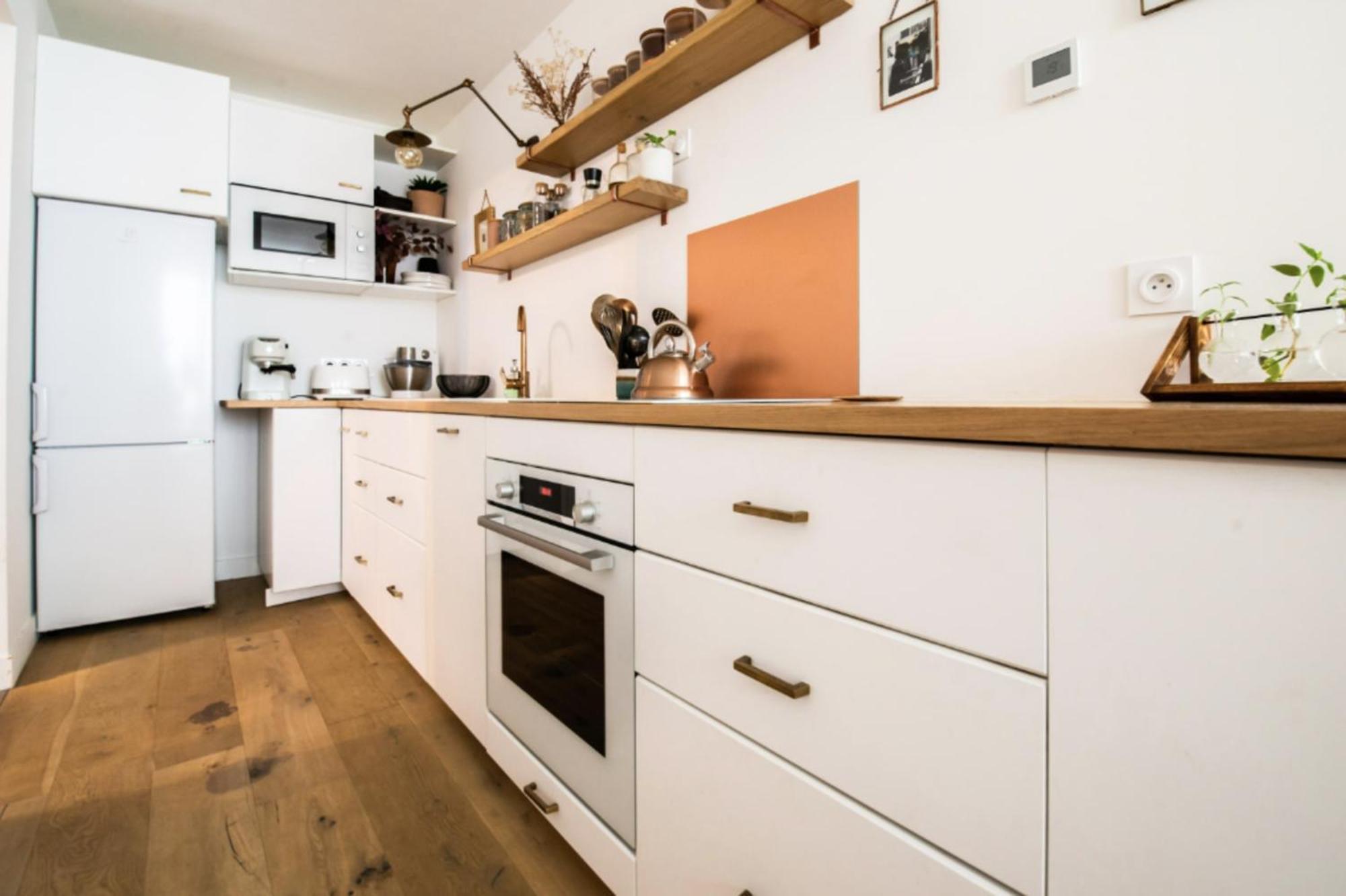 Apartment Sublime Spacious In Menilmontant